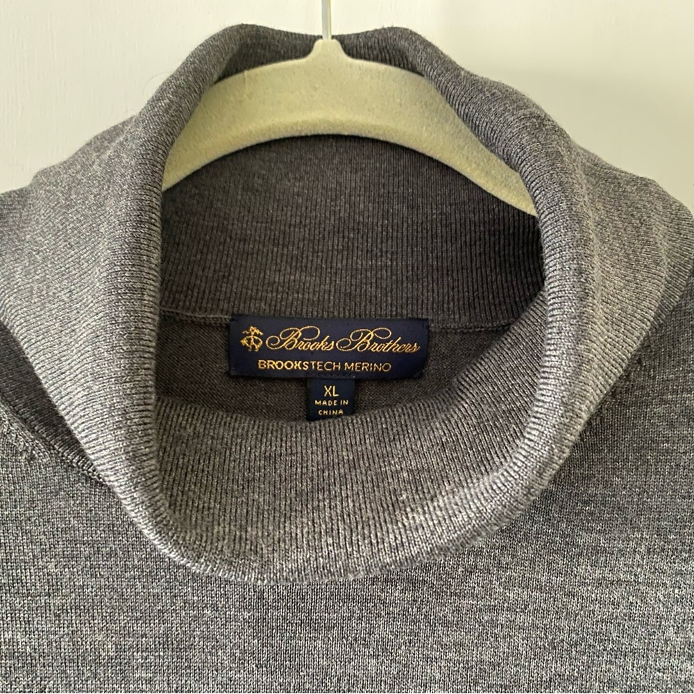 Brooks Brothers Brookstech Merino Charcoal Turtleneck Sweater size XL